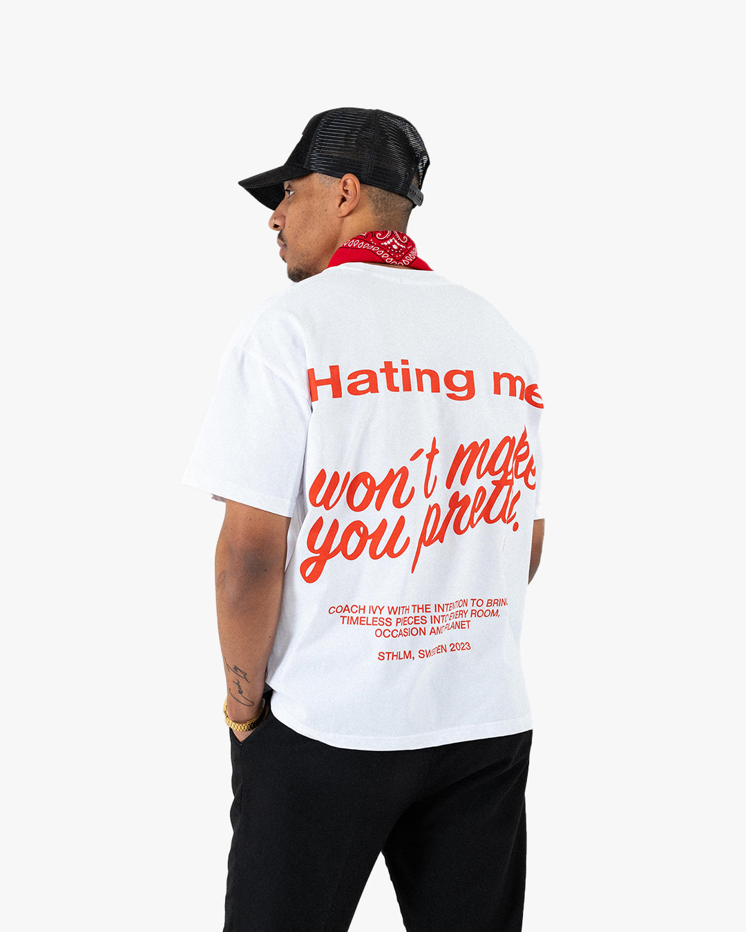 Hating me - T-shirt